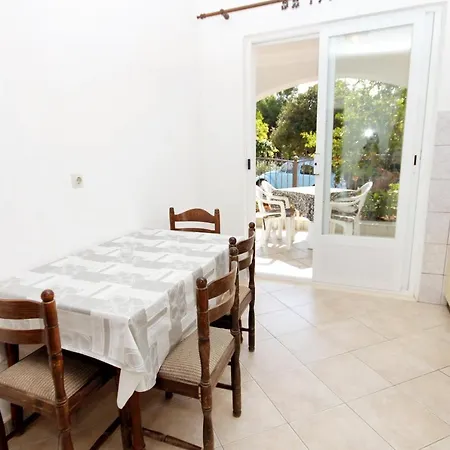 Lejlighed With Parking Space Zavalatica, Korcula - 4453