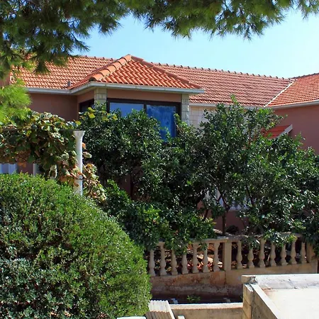 Appartement With Parking Space Zavalatica, Korcula - 4453 *