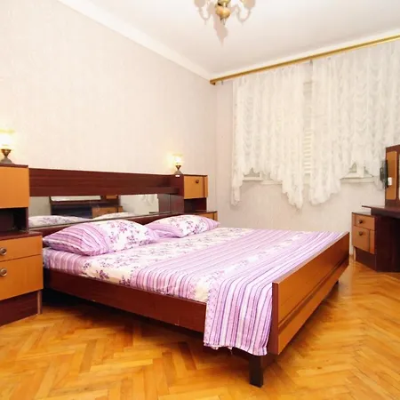 With Parking Space Zavalatica, Korcula - 4453 ザヴァラティサ